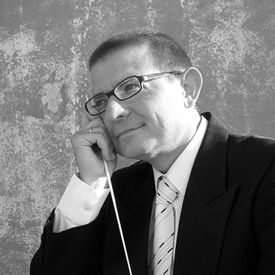 Jesús Cantos Plaza DIRECTOR/ INTERPRETE