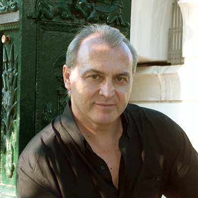 Raúl de la Rosa ESCRITOR